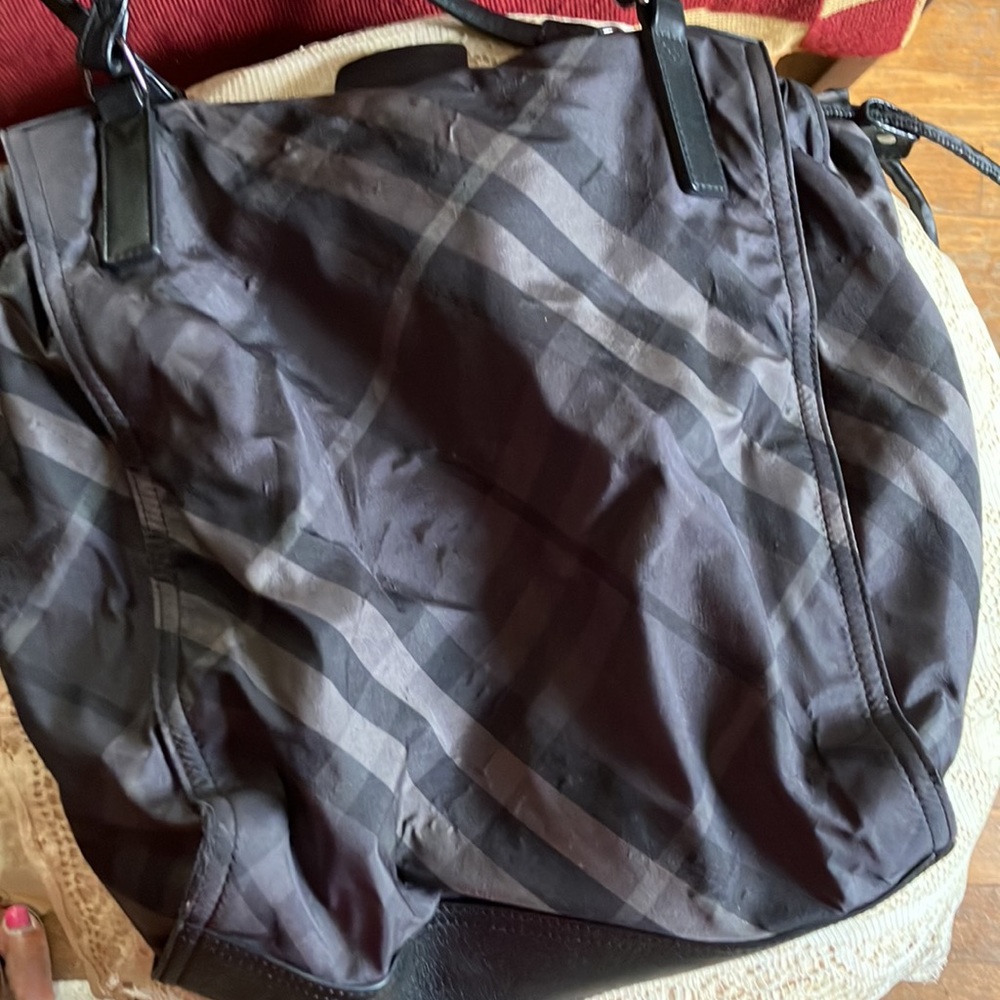 Burberry buckleigh tote - Picture 9 of 9